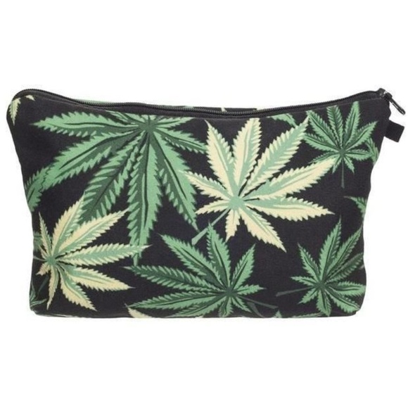 Jewelry - 5/$20 Black and Green Leaf Cosmetic Bag